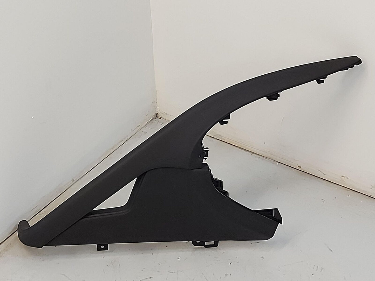 14-20 JAGUAR F-TYPE Front RH RIGHT UPPER Console Trim Black Leather 105093068C