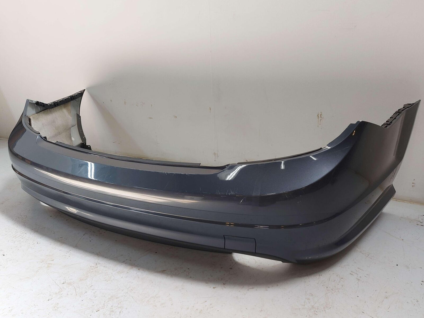 08-11 MERCEDES C230 REAR BUMPER GREY SPORT PACKAGE A2048852925 *NOTE