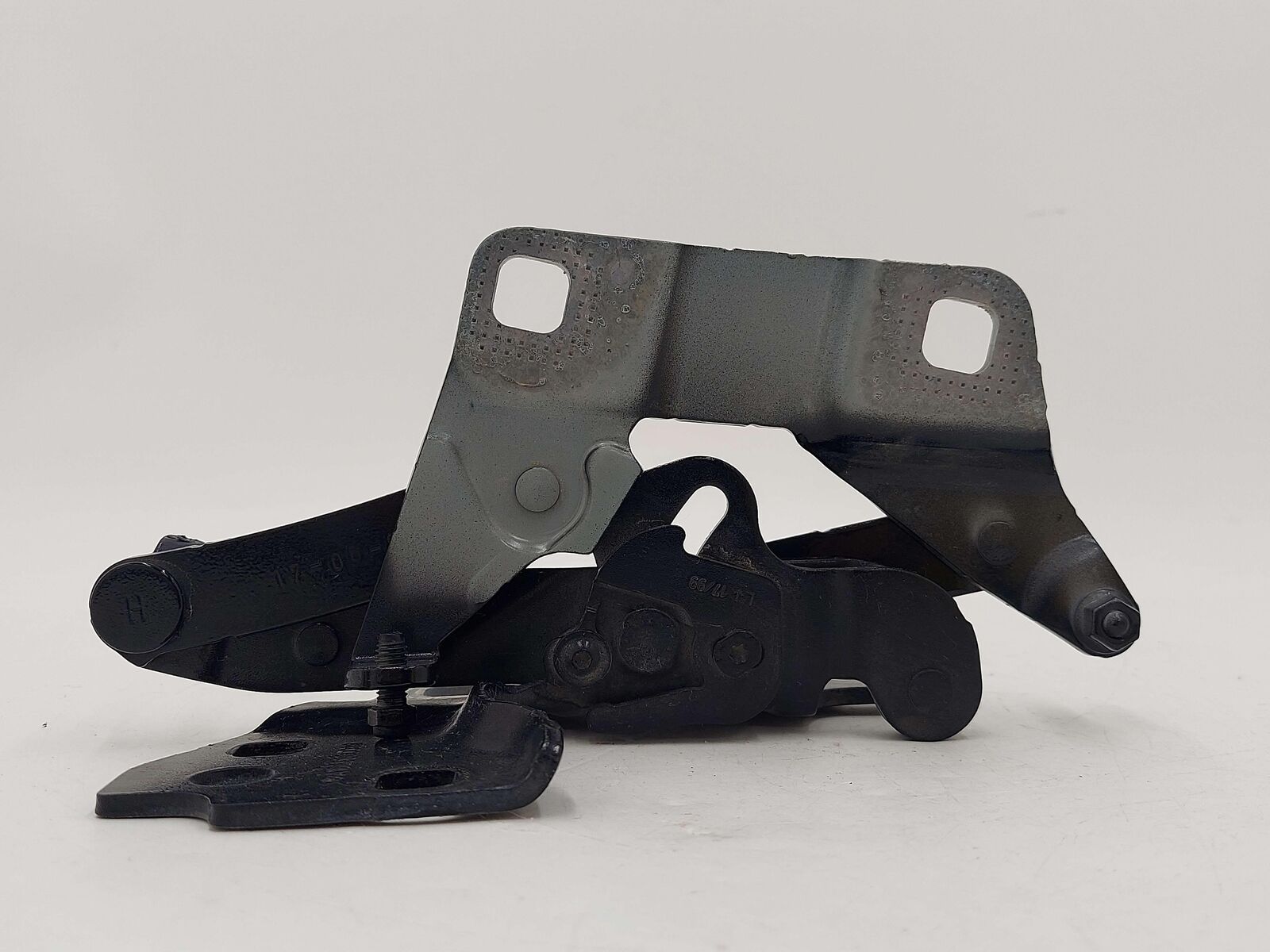 16-19 MERCEDES GLE63S AMG W166 FRONT LH LEFT Hood Hinge Obsidian Black 