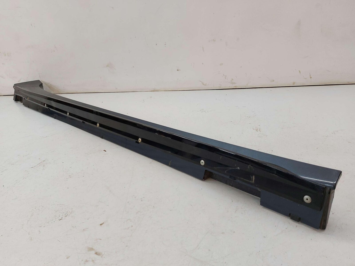 20-23 CADILLAC CT5 RIGHT ROCKER PANEL SIDE SKIRT MOULDING BLACK 84760106