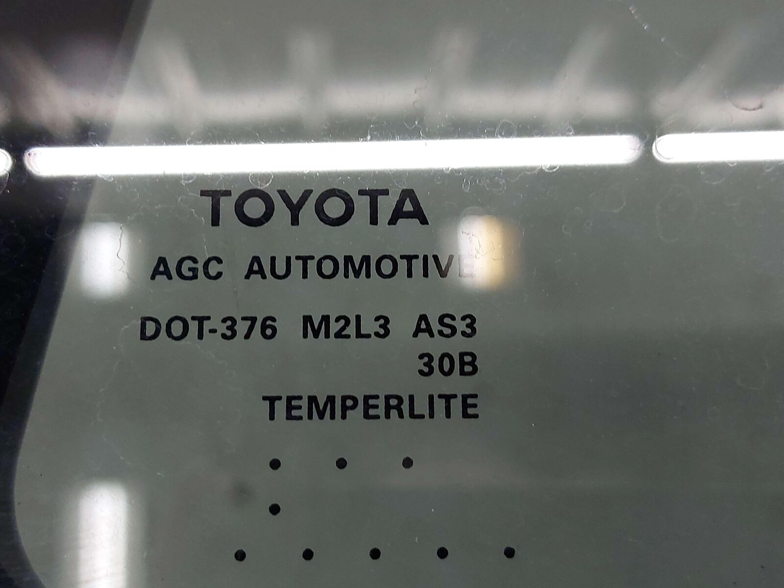 17-23 TOYOTA TACOMA REAR WINDOW GLASS POWER SLIDING 6481004131 6481004130 OEM