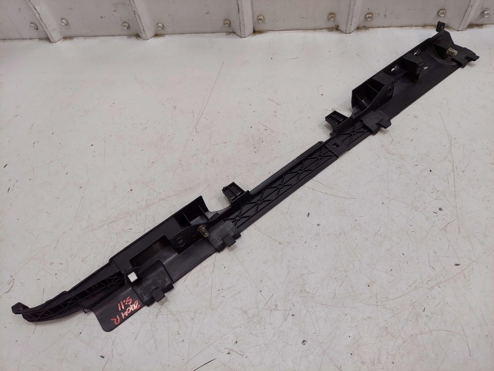 2014 PORSCHE 911 991 GT3 RIGHT DOOR SILL BRACKET MOUNT 99155562003