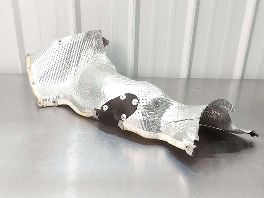 2021 MCLAREN GT RH RIGHT MIDPIPE LOWER HEATSHIELD 22EA070GP 01