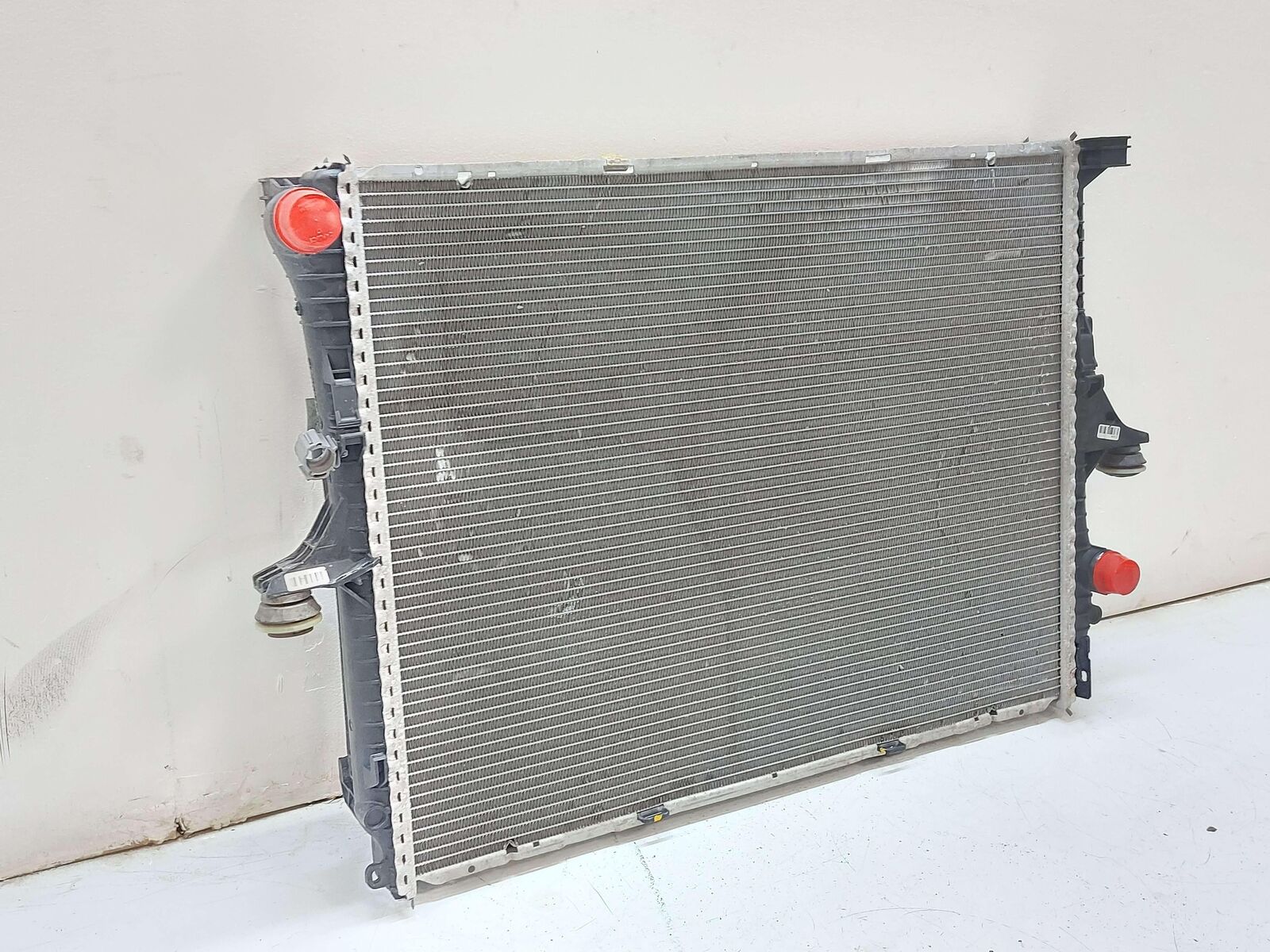 07-10 Audi Q7 Radiator 7L6121253B 3.6L