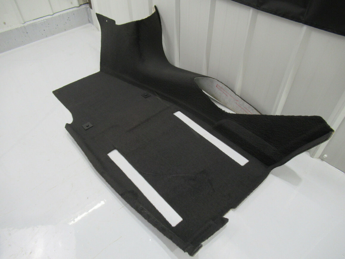 T020 2016 16 MCLAREN 570S RH RIGHT PASSENGERS CARPET BLACK 13N1459CP