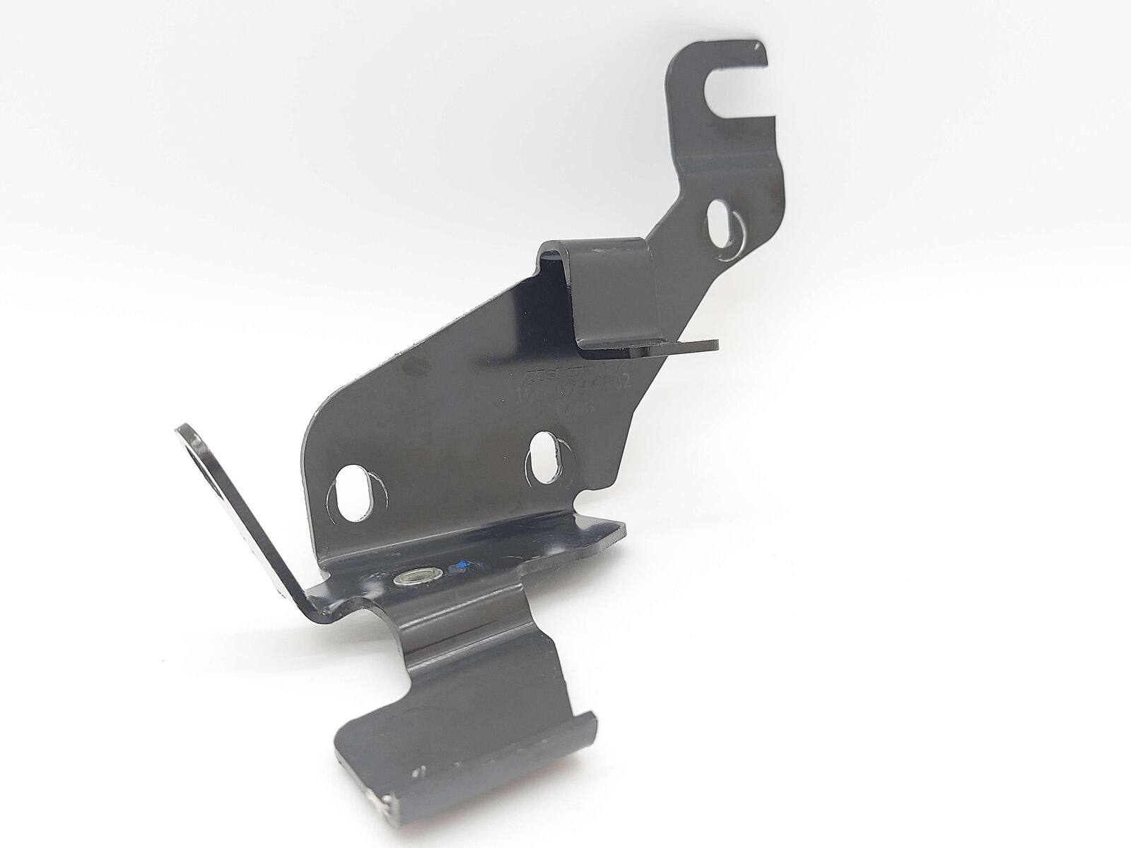 2023 McLaren Artura Bracket 16AD373CP