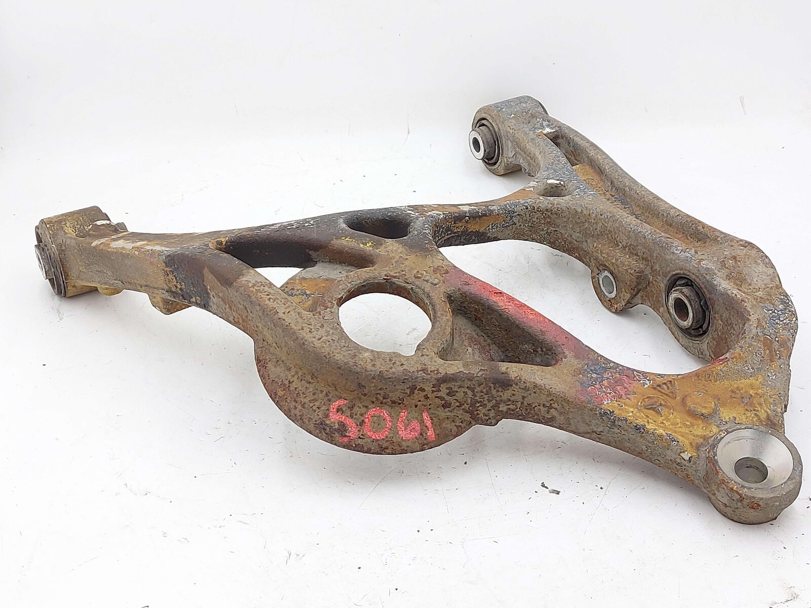 08-11 MERCEDES ML63 AMG W164 REAR RIGHT LOWER CONTROL ARM 000062363106