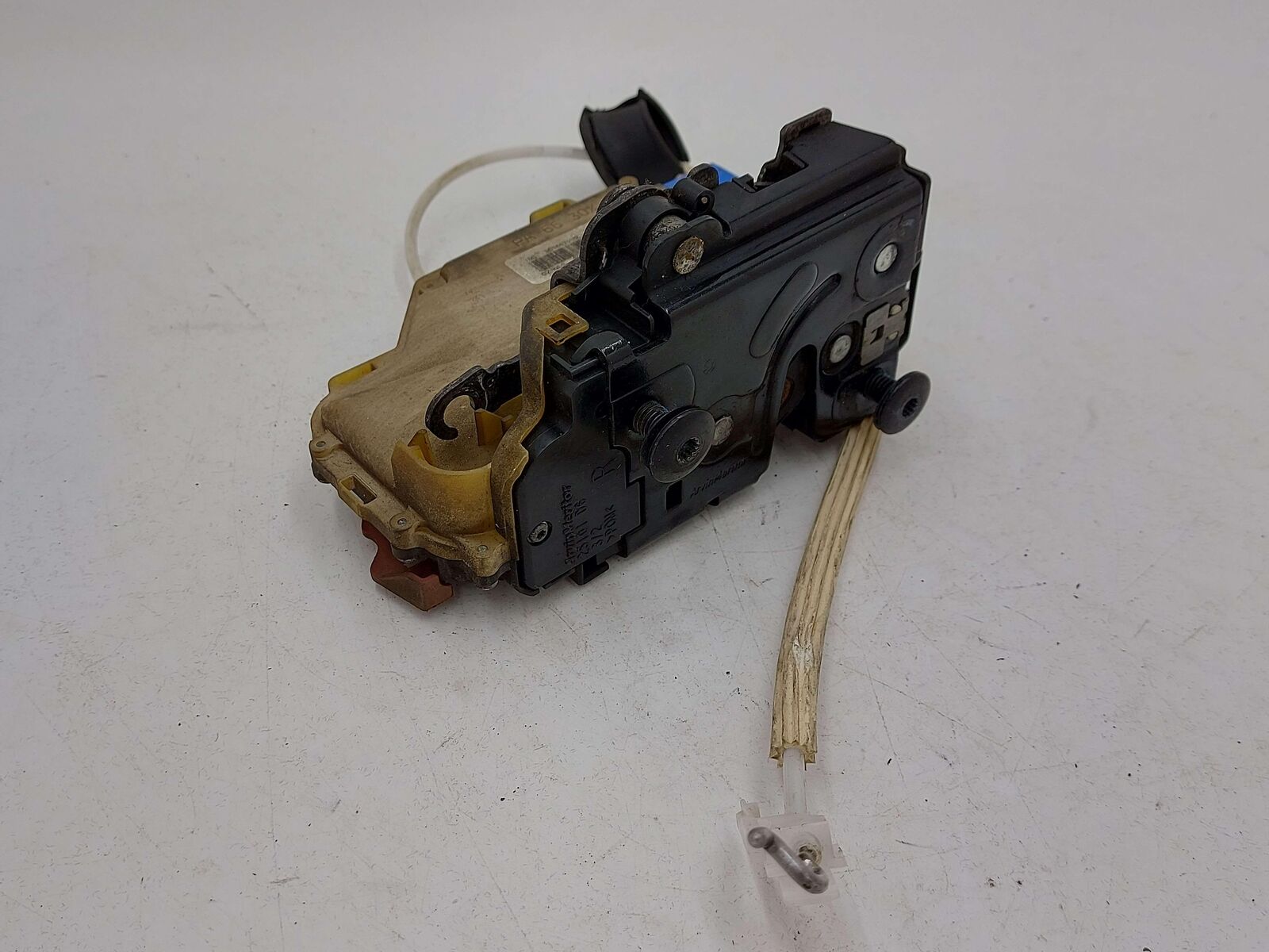 05-13 Porsche 911 997 Turbo Coupe Front RH Right Door Latch 95553101601