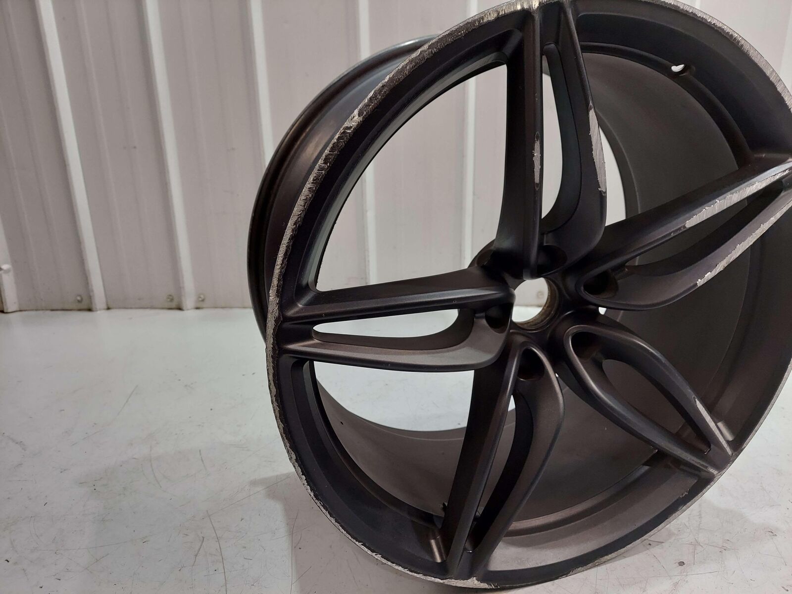 2016 MCLAREN 540C WHEEL RIM 20X10 BLACK 10 SPOKE ALLOY 13B0930CP *NOTE