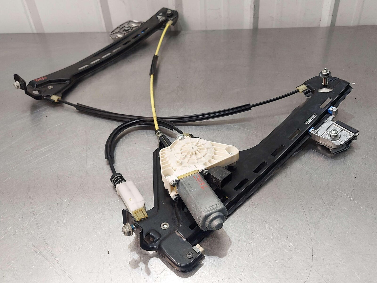 2016 MCLAREN 540C FRONT LEFT DOOR WINDOW GLASS REGULATOR W/ MOTOR 13A2047CP