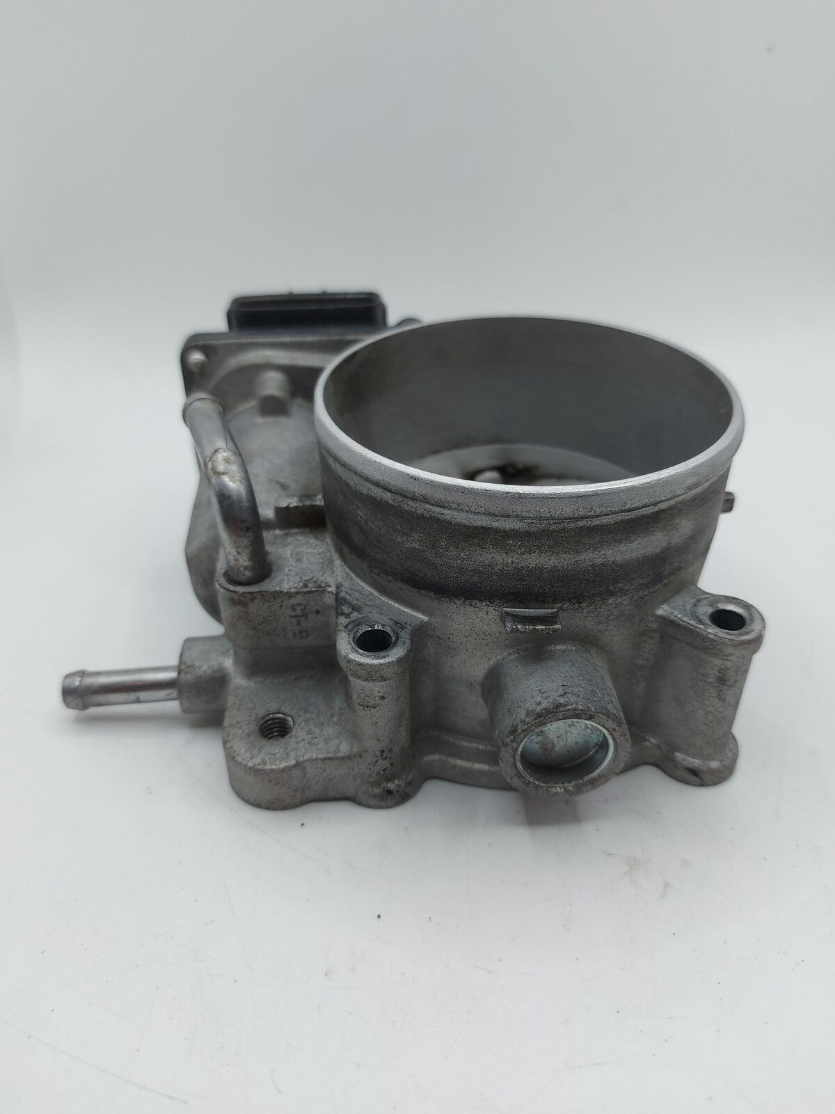 13-19 Hyundai Santa Fe Throttle Body Valve 35100-3CAA0 3.3L