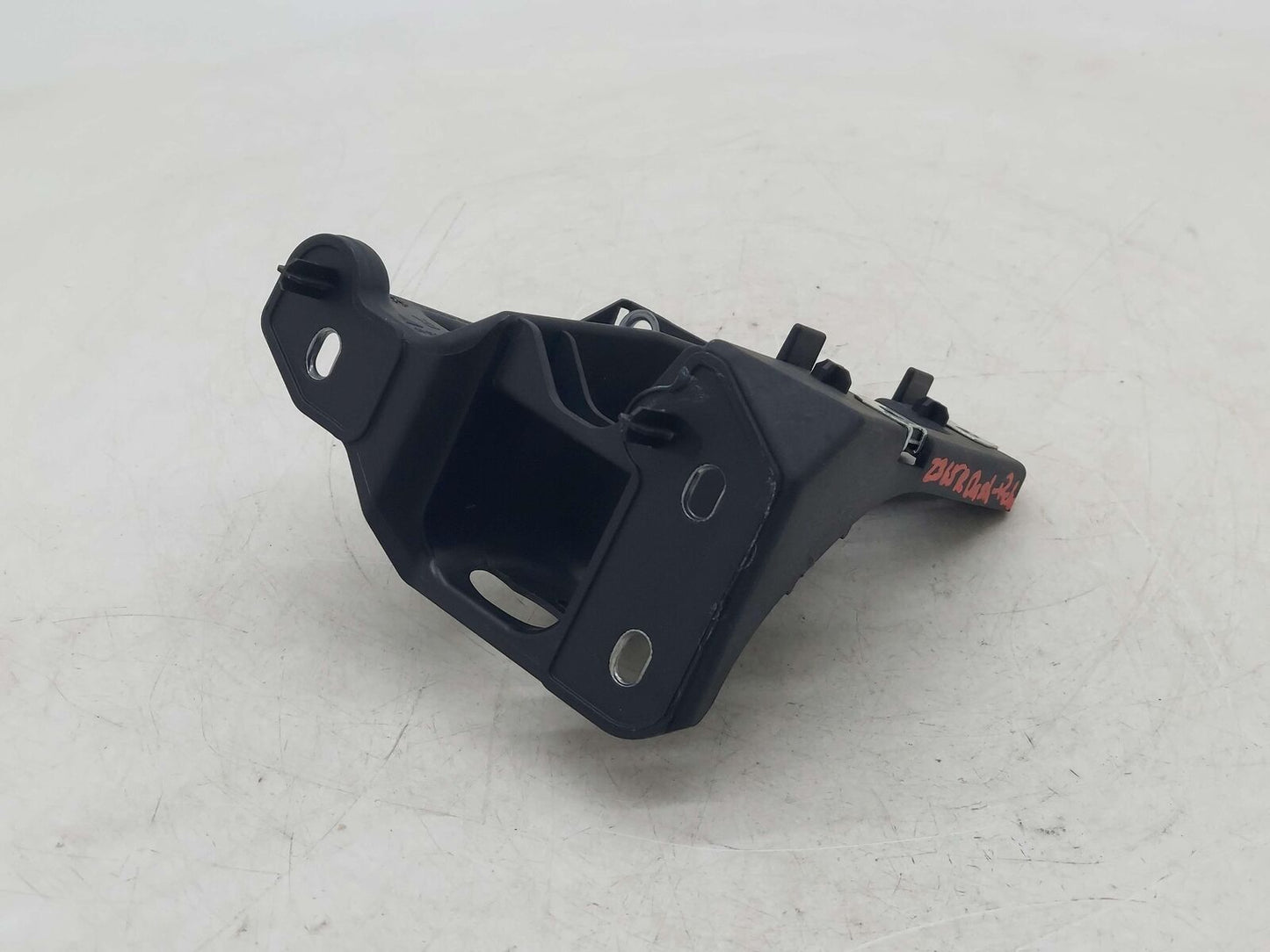 2016 PORSCHE CAYMAN GT4 981 RIGHT DASH SIDE SUPPORT BRACKET MOUNT 9915526200