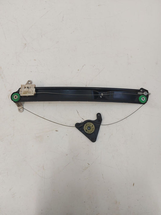 Q038 2012 PORSCHE PANAMERA Front Door Regulator Right Rh Front 915656101