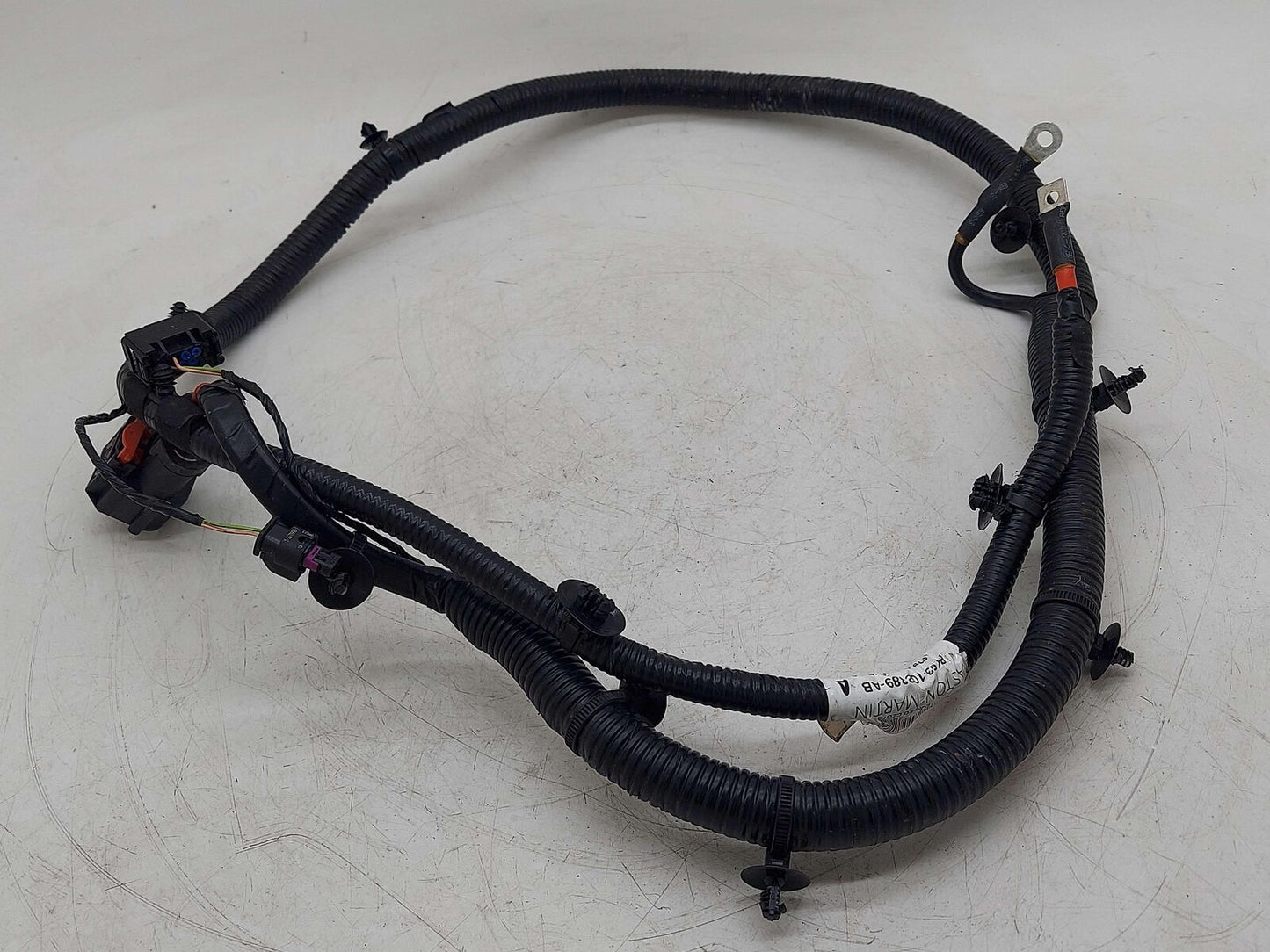 2024 ASTON MARTIN DB12 VOLANTE FRONT BODY EPAS COOLNG FAN WIRE HARNESS *NOTE