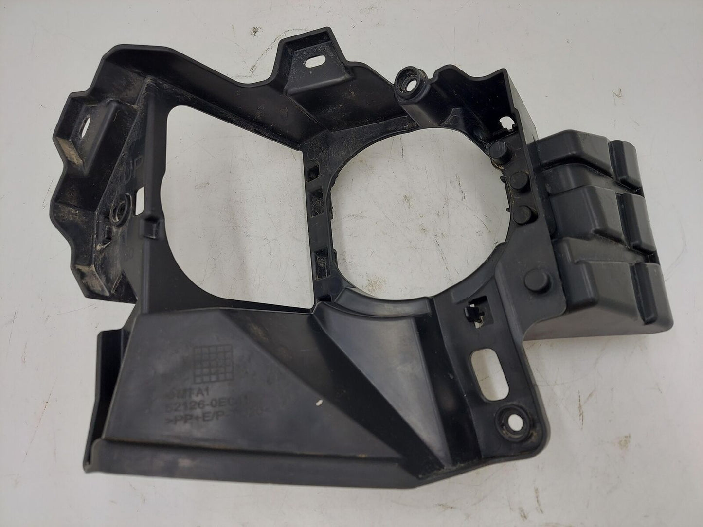 15-19 LEXUS RX450 HYBRID FRONT LEFT LAMP MOUNTING BRACKET 52126-0E041