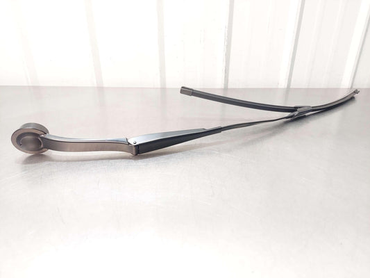 2024 ASTON MARTIN DB12 VOLANTE RIGHT WIPER ARM RY53-17526-AA 97036203