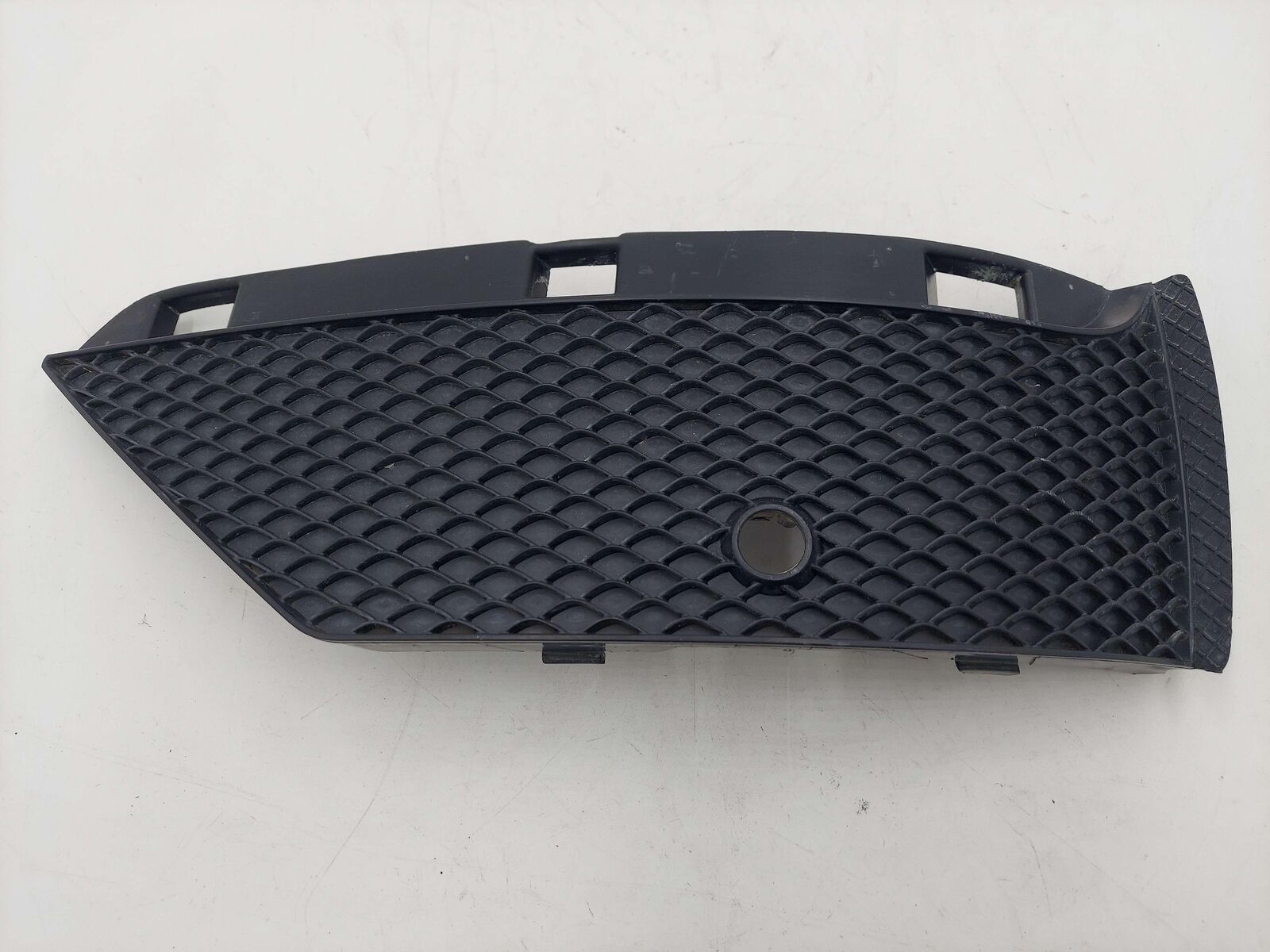 2012 MERCEDES ML63 AMG W166 REAR RH RIGHT BUMPER GRILL GRILLE