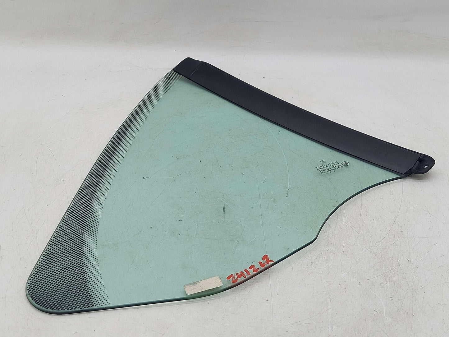 99-13 PORSCHE 911 996 CARRERA CABRIOLET LEFT QUARTER WINDOW GLASS