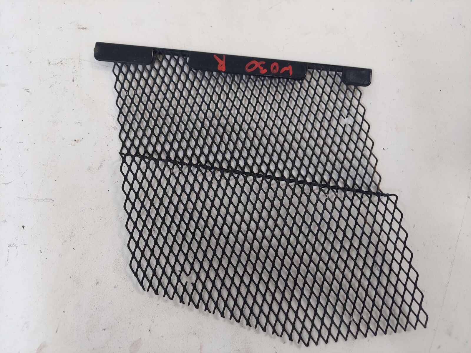 1999 Nissan Skyline Altia Bumper Mesh Grille Grill Insert Set Black *Bent Hole*