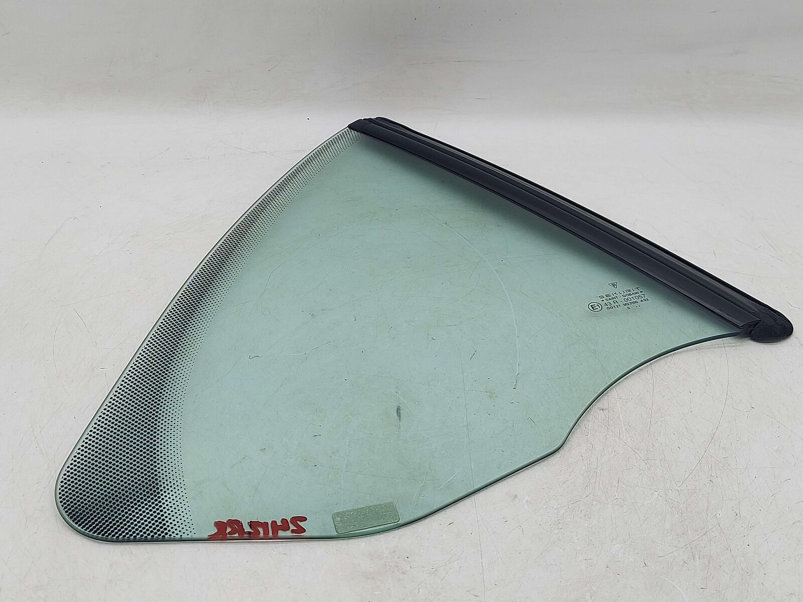 99-13 PORSCHE 911 996 CARRERA CABRIOLET RIGHT QUARTER WINDOW GLASS