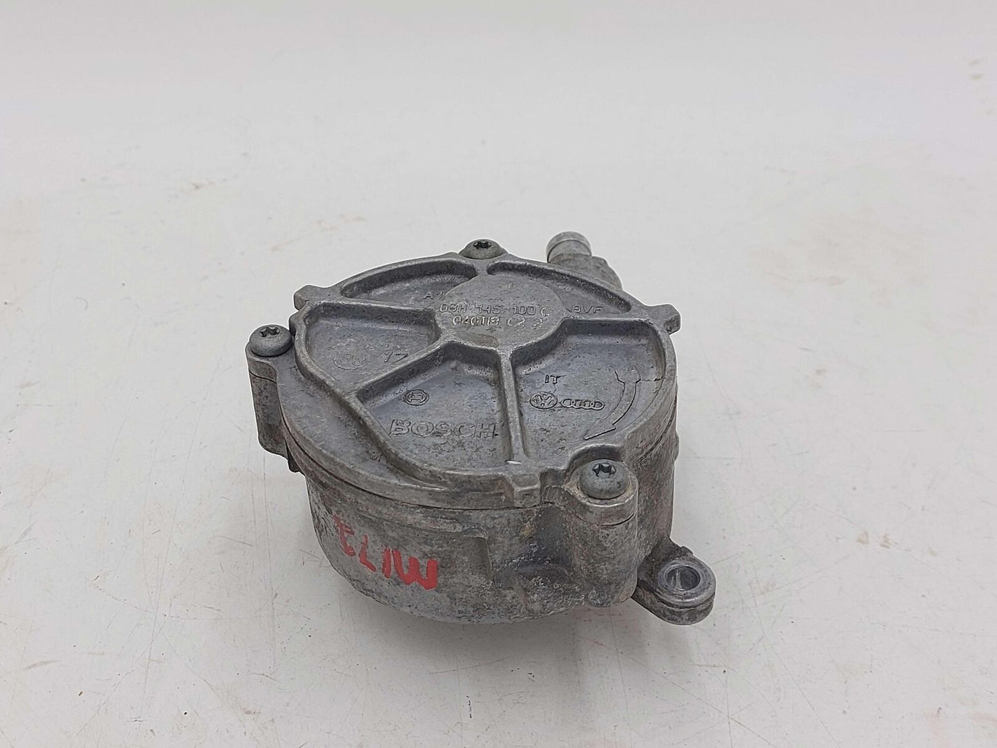 18-21 VW Atlas 3.6L Brake Vacuum Pump 03H145100C 1K KMS