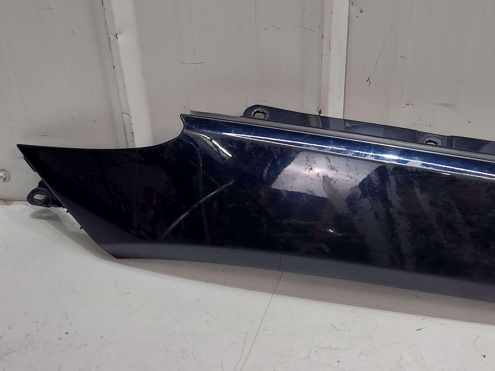 2024 ASTON MARTIN DB12 VOLANTE FRONT LEFT FENDER UPPER ULTRAMARINE BLACK *NOTE