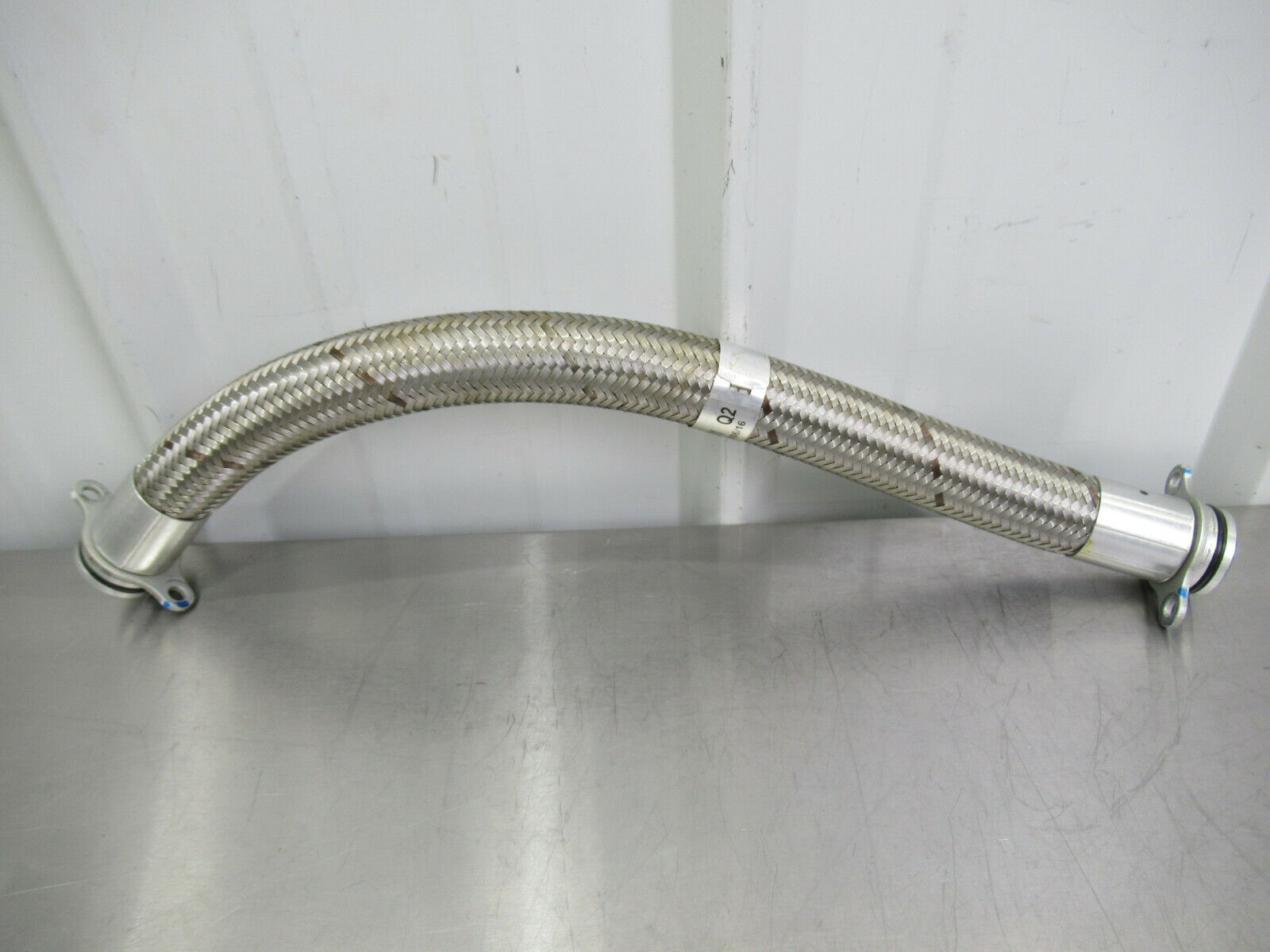 T020 2016 16 MCLAREN 570S ENGINE OIL LINE HOSE #1 11F2162CP ONLY 993 MILES!