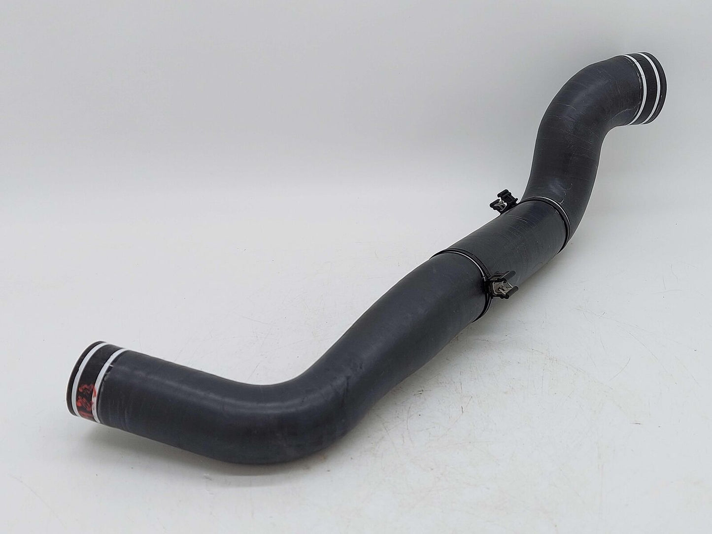 2023 McLaren Artura Hose 16JA082CP