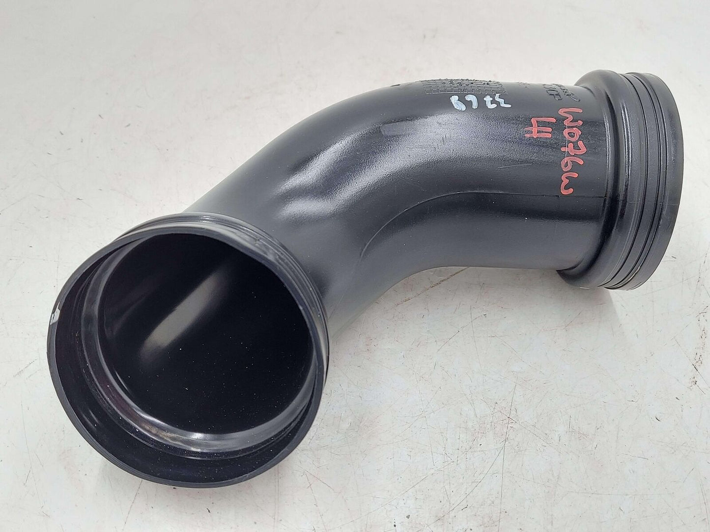 2018 Mclaren 570s LH Left Air Upper Intake Tube 11F0943CP