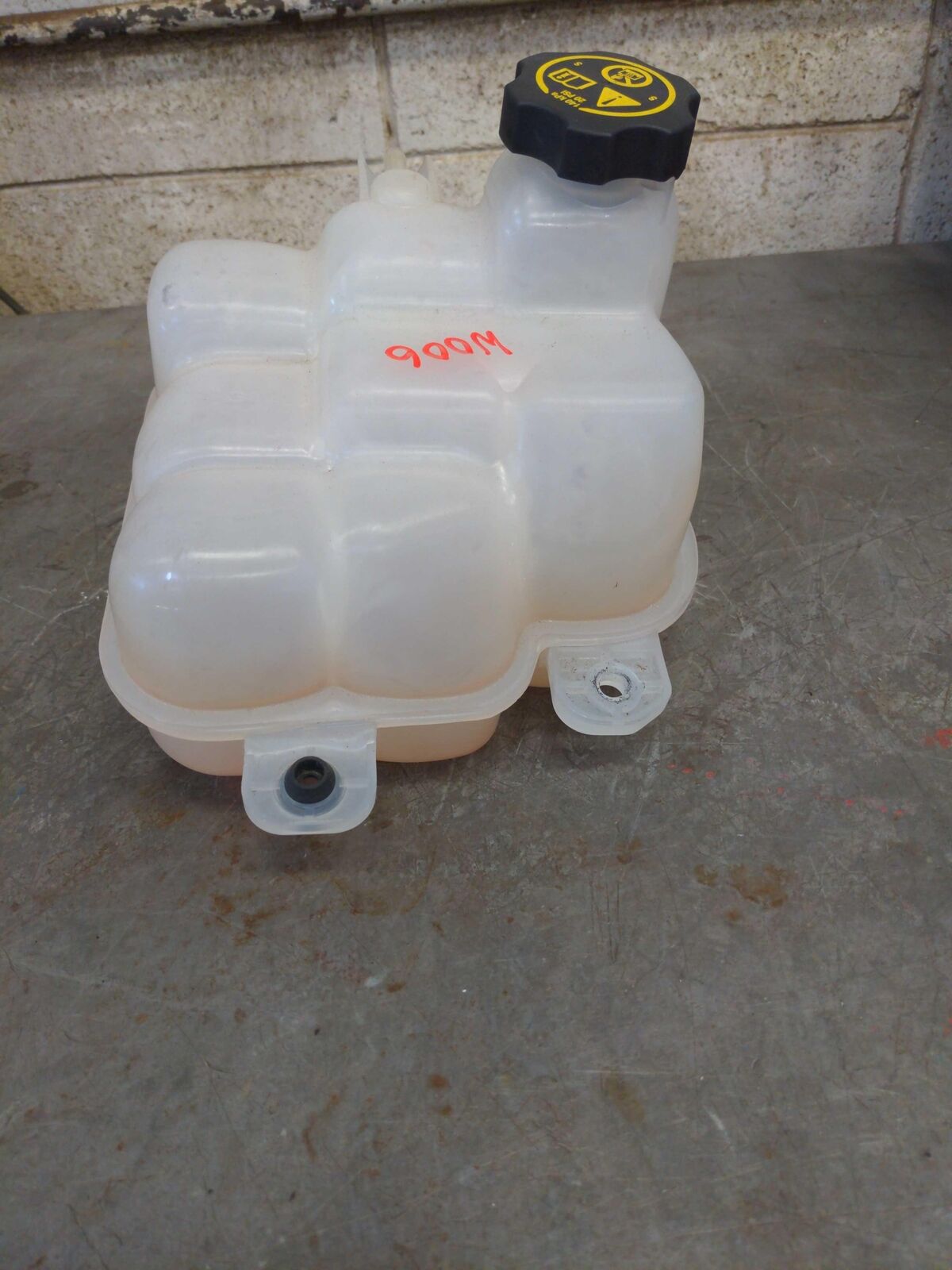 20 CADILLAC CT4-V 2.7L Coolant Recovery Bottle 16KM's!