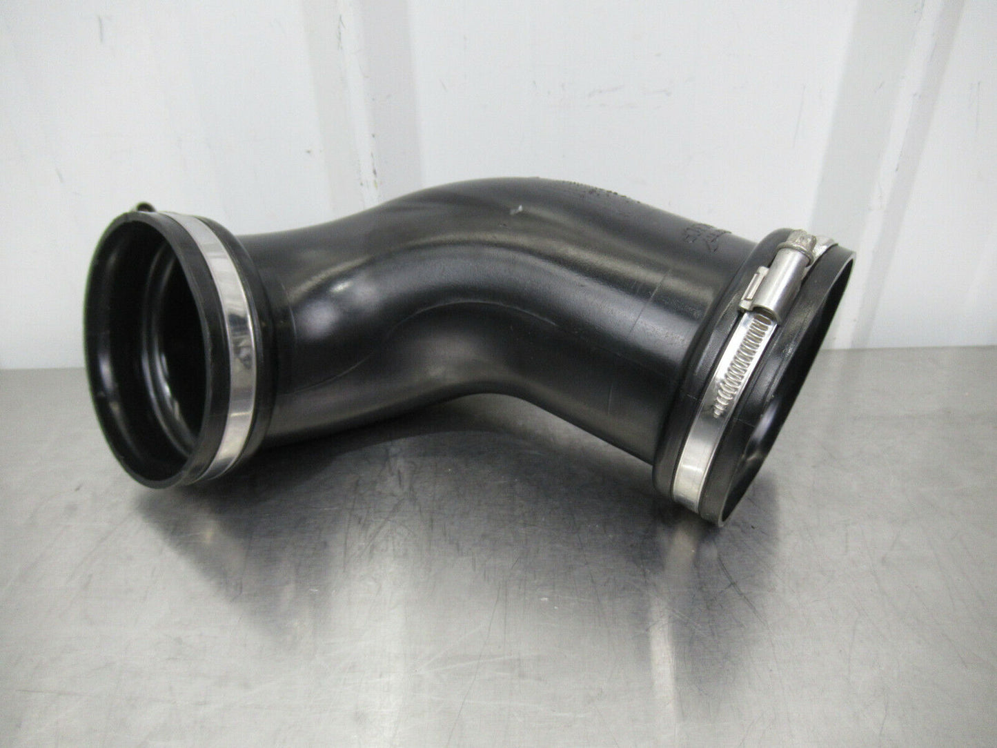 T020 2016 16 MCLAREN 570S LH LEFT UPPER INTAKE PIPE TUBE TO AIR CLEANER 