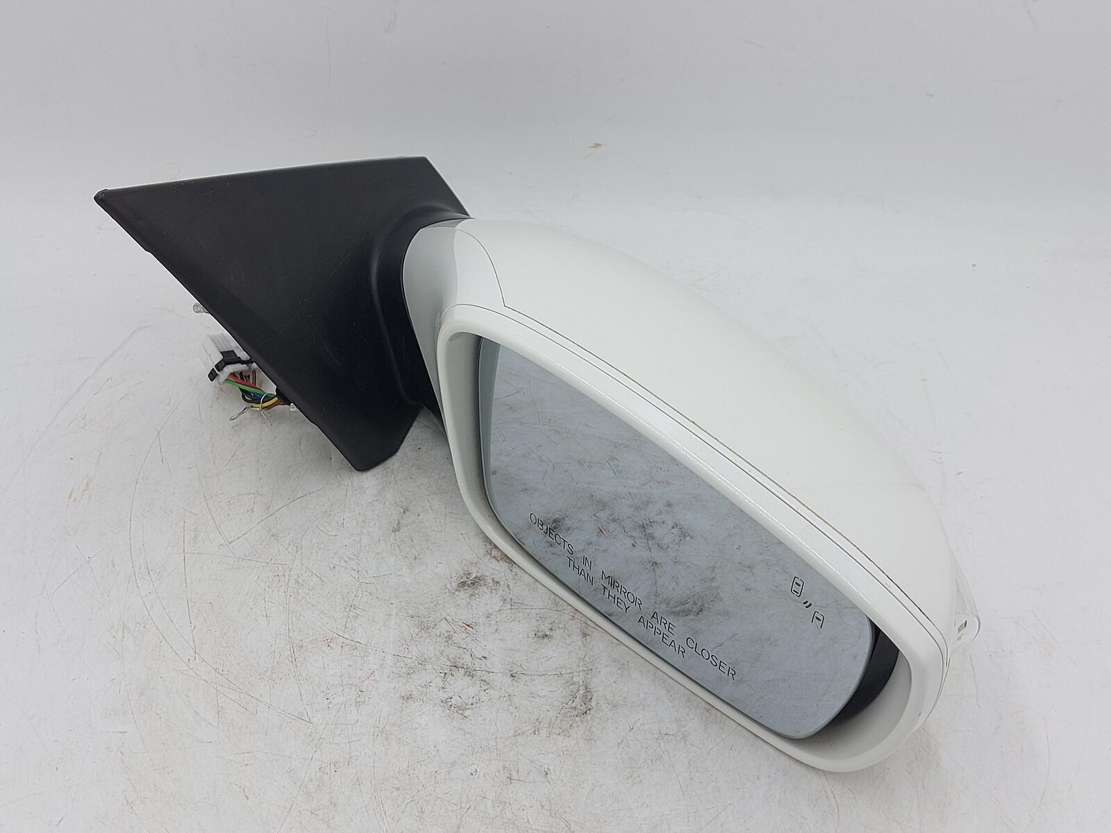 11-15 Hyundai Sonata RH Right Door Mirror White Blind Spot *Cracked 3m Pitted*