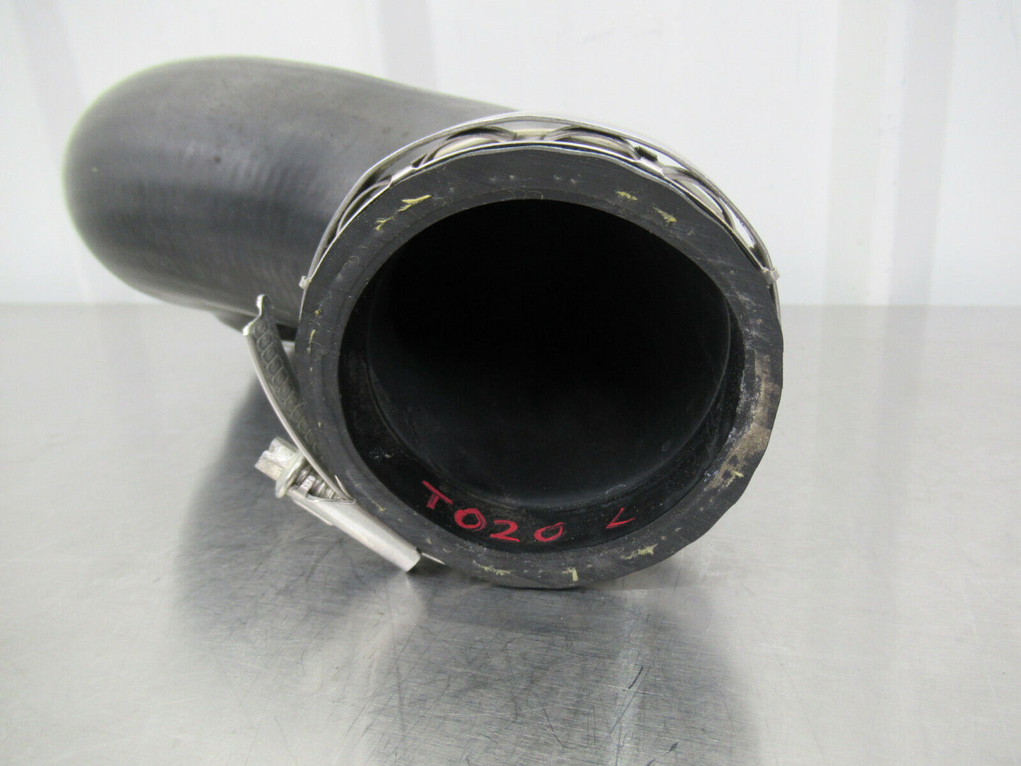 T020 2016 16 MCLAREN 570S LH LEFT INTERCOOLER PIPE TUBE TO THROTTLE BODY 