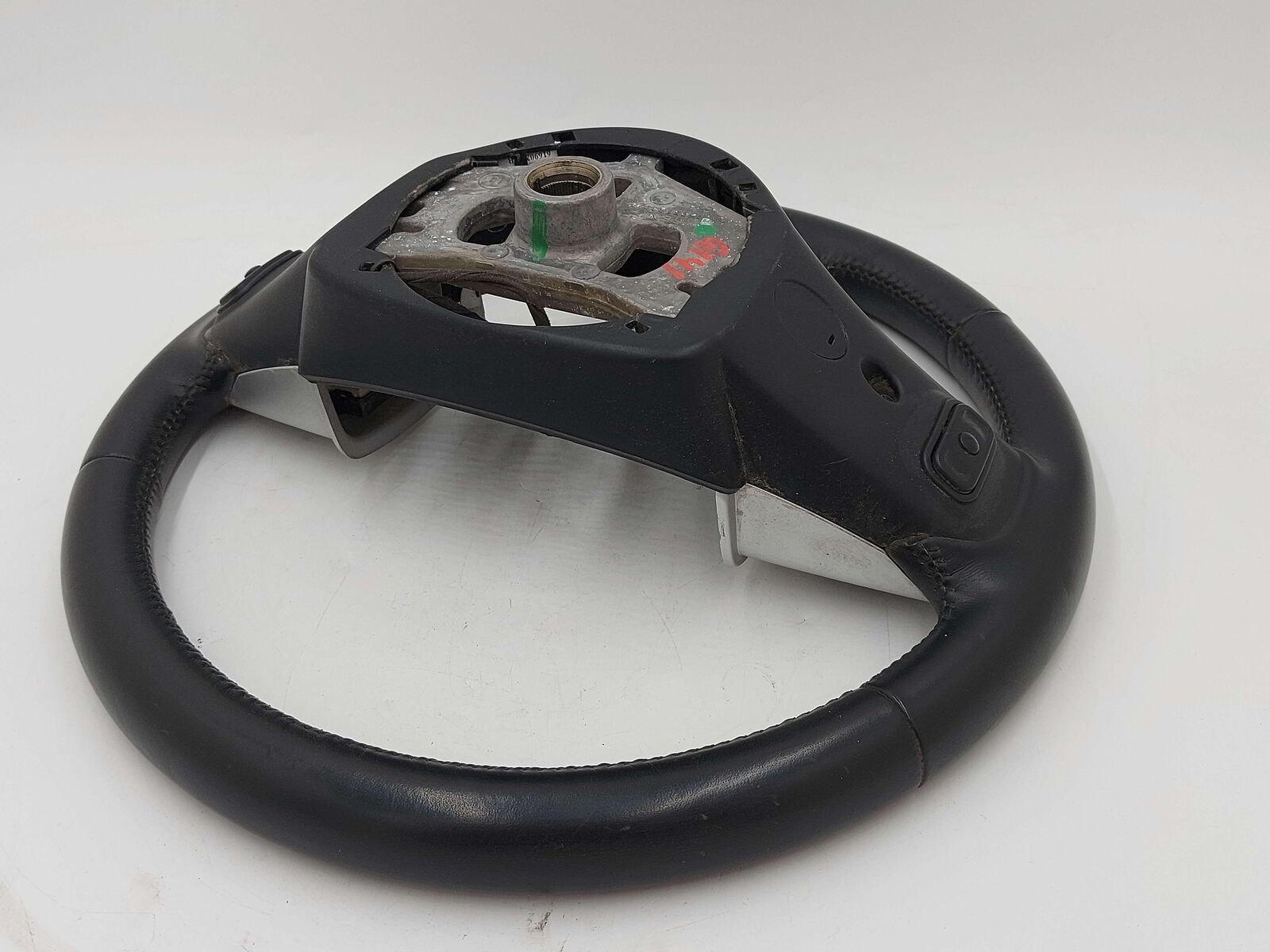 11-13 DODGE DURANGO Steering Wheel Black Leather Rt