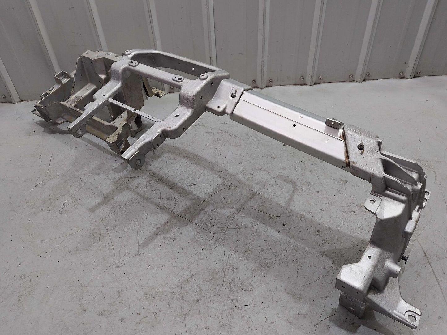 2024 ASTON MARTIN DB12 VOLANTE DASH PANEL ALUMINUM FRAME BAR MOUNT HY53-02542-DB