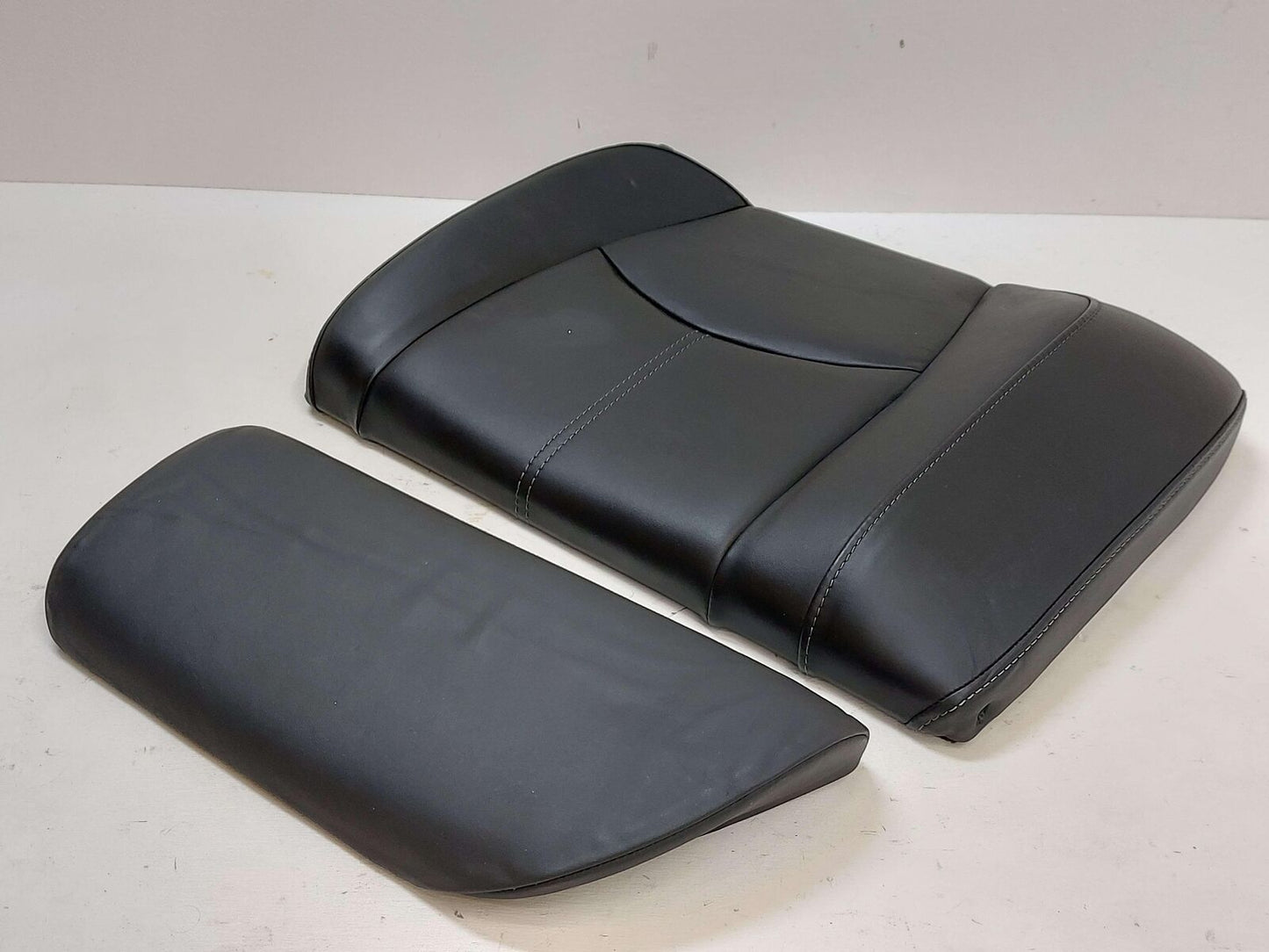 05-12 Porsche 911 997 Carrera S REAR RIGHT SEAT BACK BLACK LEATHER CONVERTIBLE