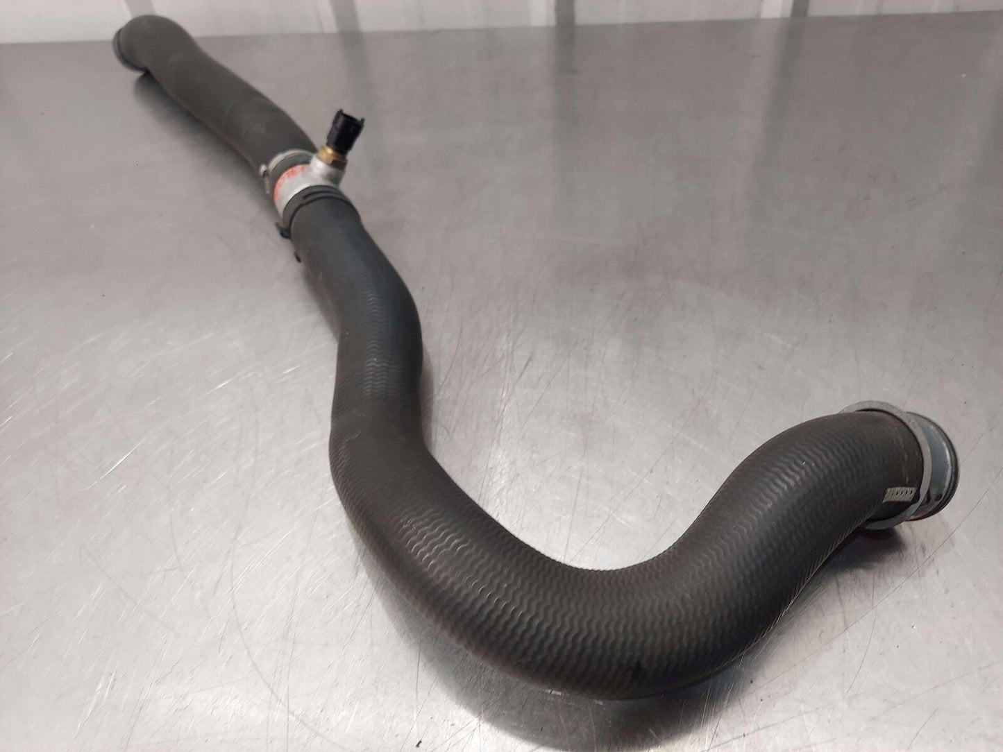 2016 MCLAREN 540C RIGHT UPPER RADIATOR WATER COOLANT HOSE PIPE TUBE 13L0242CP