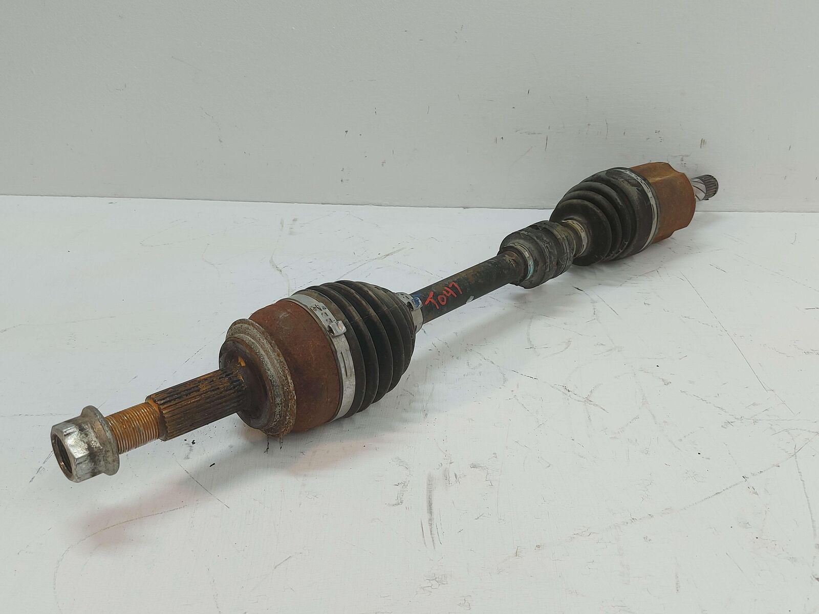 17-19 NISSAN QASHQAI FRONT LEFT AXLE SHAFT 392685U005 391014BB0B