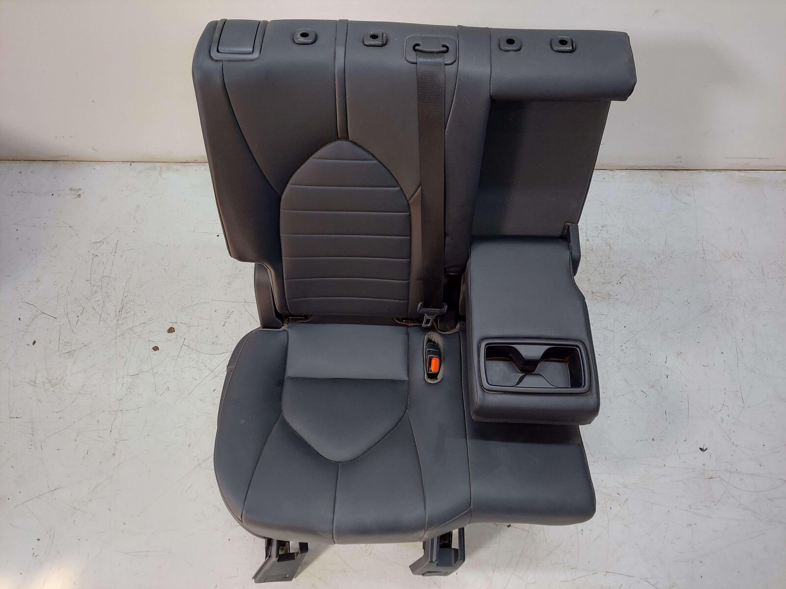 2020 TOYOTA HIGHLANDER REAR RIGHT SEAT BLACK VINYL 60/40 W/ CENTER BELT *NOTE