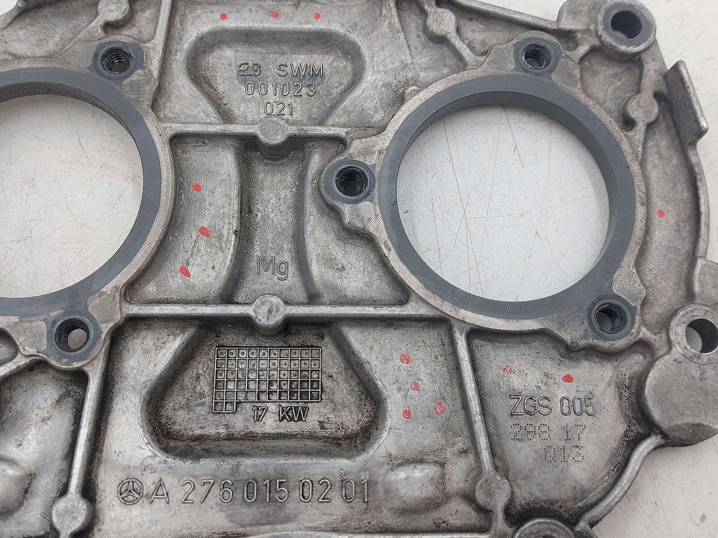 12-21 MERCEDES C43 W205 3.0L RIGHT UPPER ENGINE TIMING COVER A2760150201 276.823