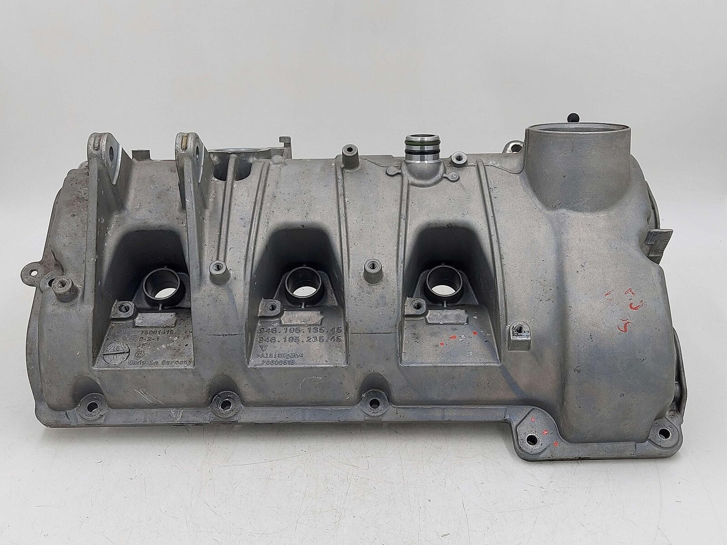 15-18 PORSCHE MACAN VALVE COVER RH 94610513546 94610523545 95B 3.0L TURBO