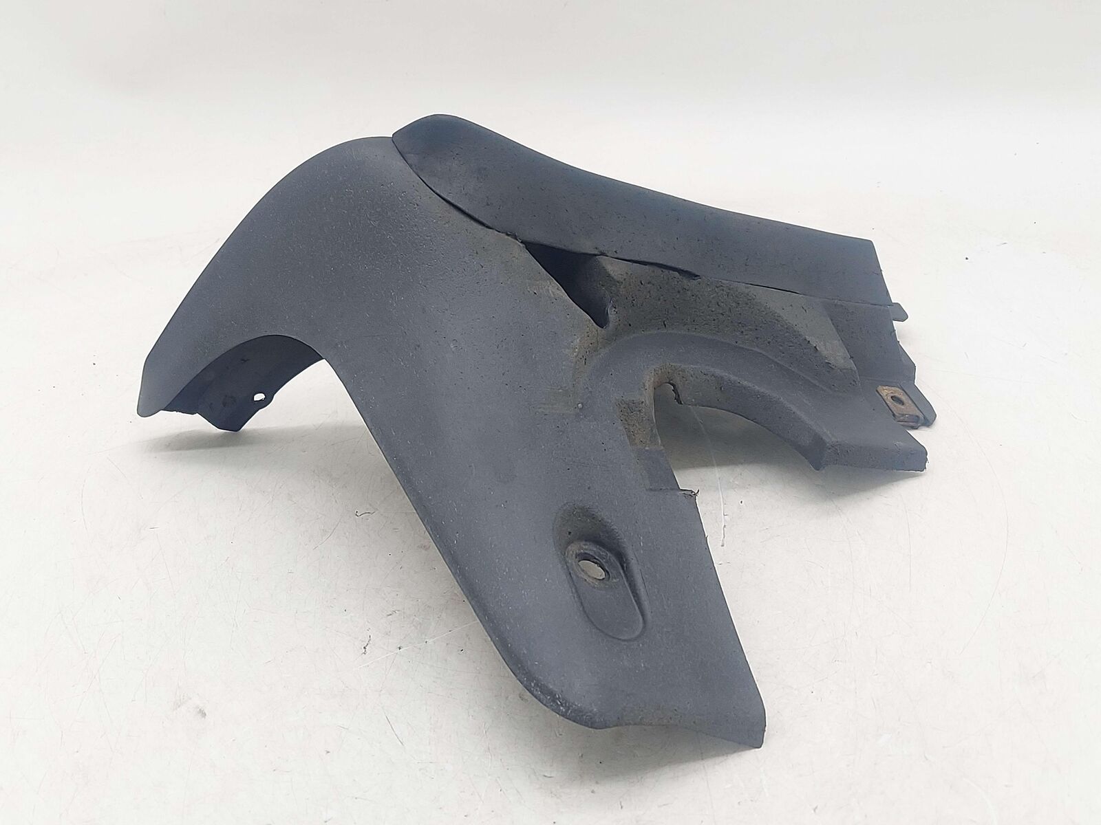 2001 PORSCHE 911 996 CARRERA REAR LEFT WHEEL HOUSE MUD FLAP TRIM *NOTE