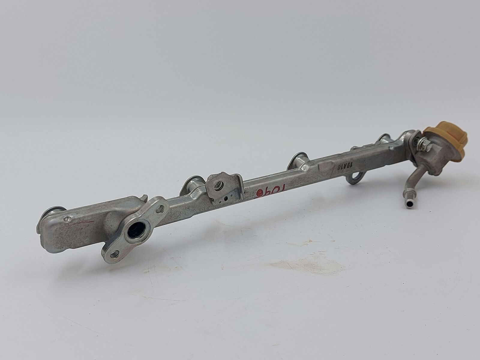 2016 TOYOTA TACOMA 2.7L FUEL INJECTOR INJECTION RAIL