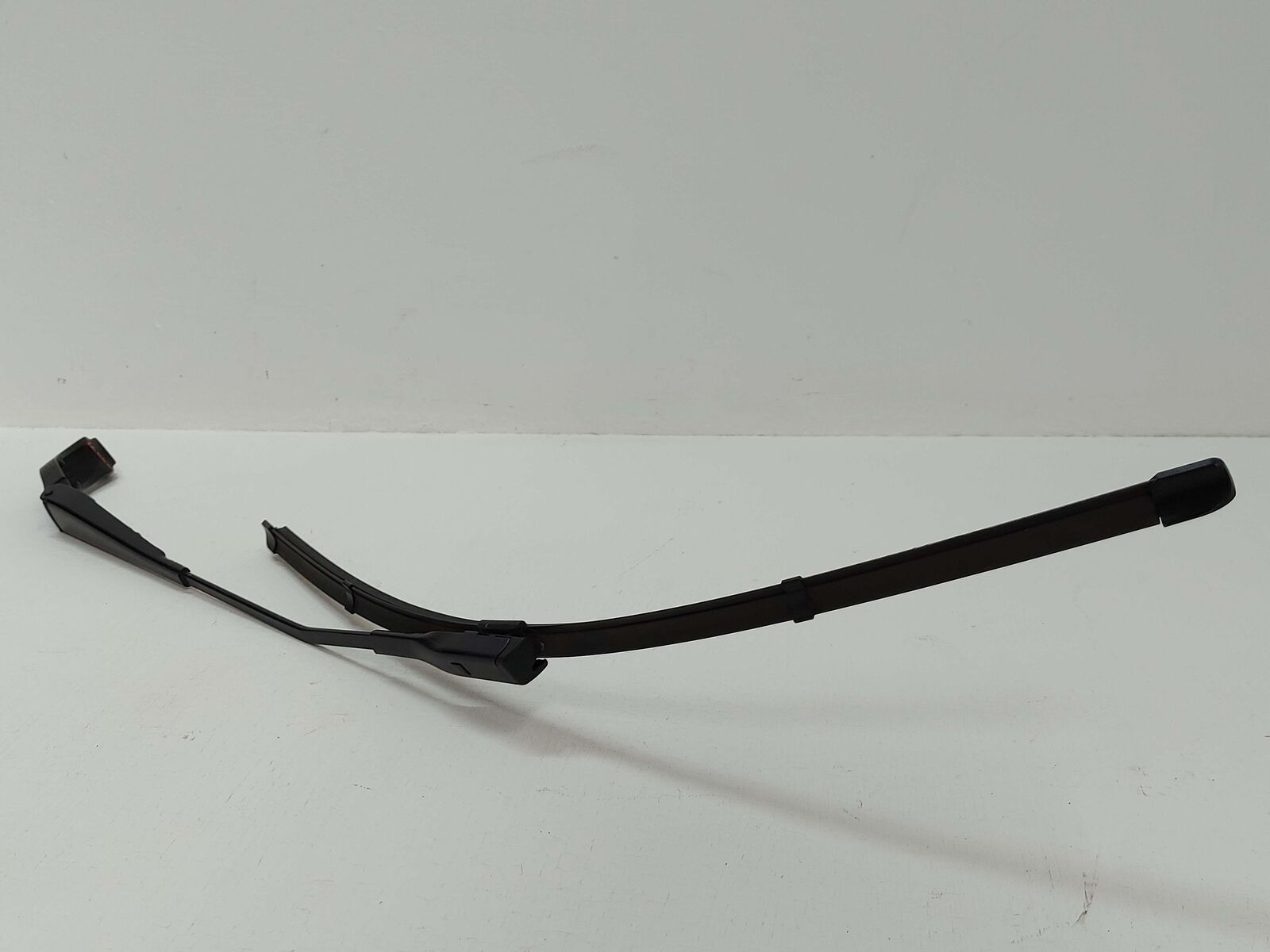 15-24 PORSCHE MACAN 95B S FRONT LEFT WINDSHIELD WIPER ARM 95B955407