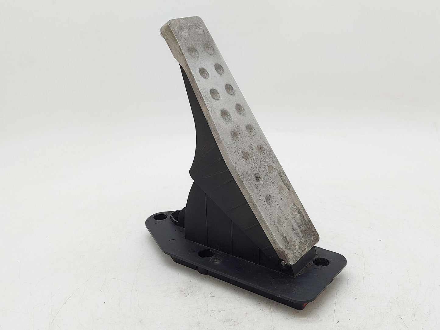 2010 Maserati GranTurismo S M145 Coupe GAS PEDAL GAS PEDAL 0280752285