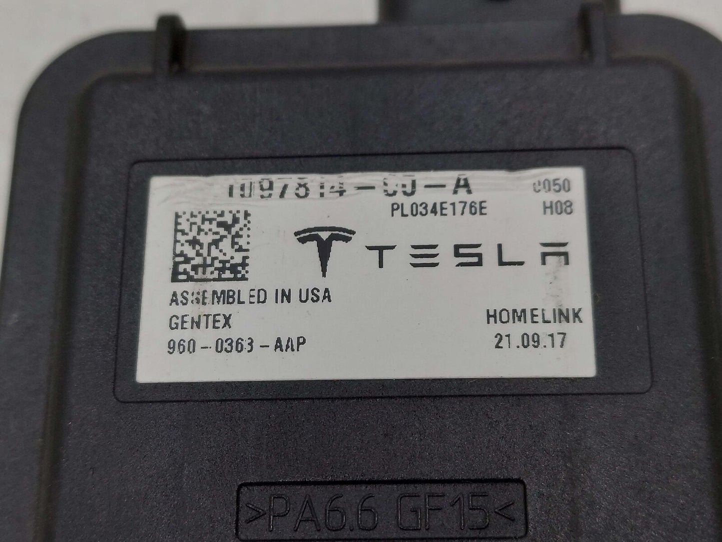 2017 TESLA S 17-20 HOMELINK GARAGE OPENER CONTROL MODULE 109781400A