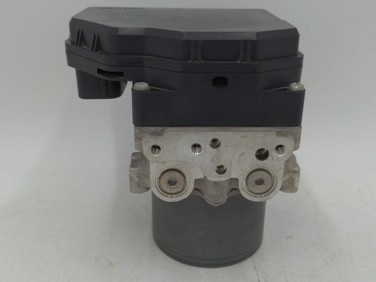 15 16 TOYOTA SIENNA ABS Brake Pump Actuator 44540-08220 89541-08240 FWD