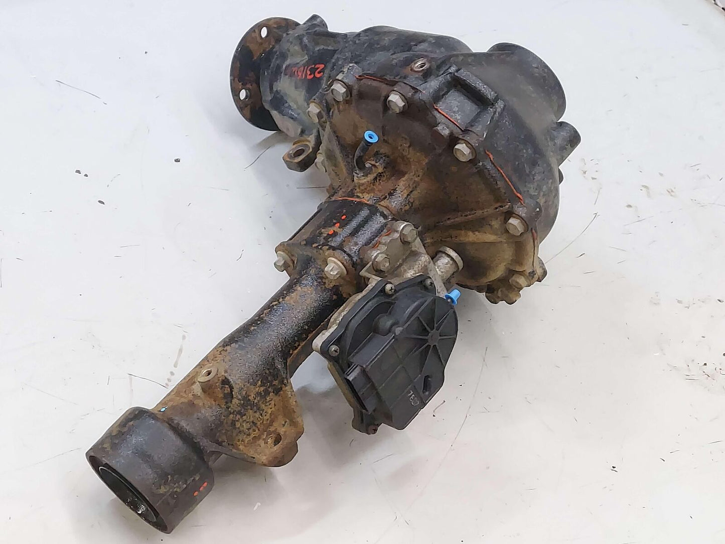 16-23 TOYOTA TACOMA FRONT CARRIER DIFFERENTIAL AXLE 3.91 RATIO 56K MILES OEM