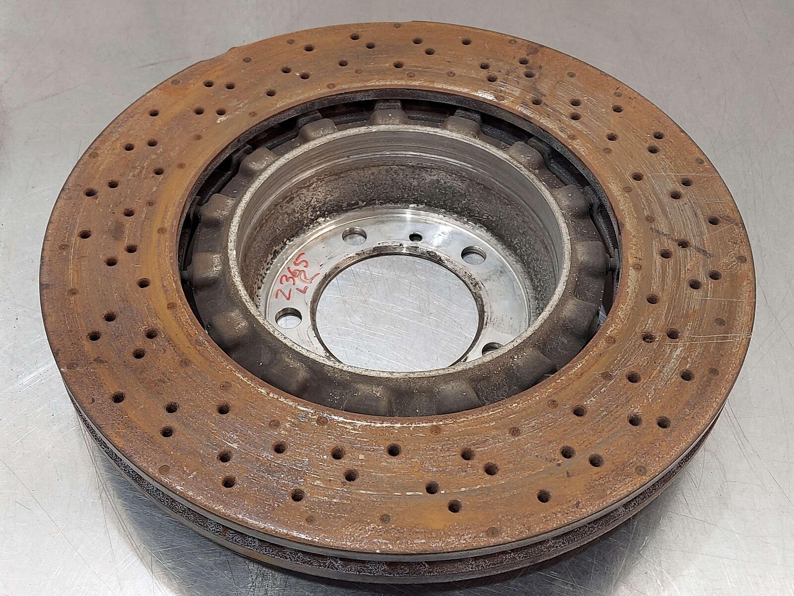 16 PORSCHE CAYMAN GT4 981 REAR LEFT BRAKE DISC ROTOR 6K MILES 98135240780