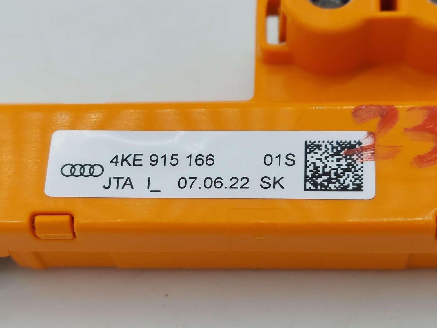 2023 Audi Q8 E-tron Quattro Rear Battery Internal Connector #2 4KE915166